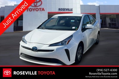 2022 Toyota Prius LE