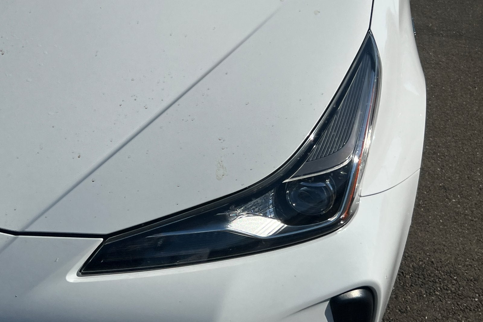 2022 Toyota Prius LE