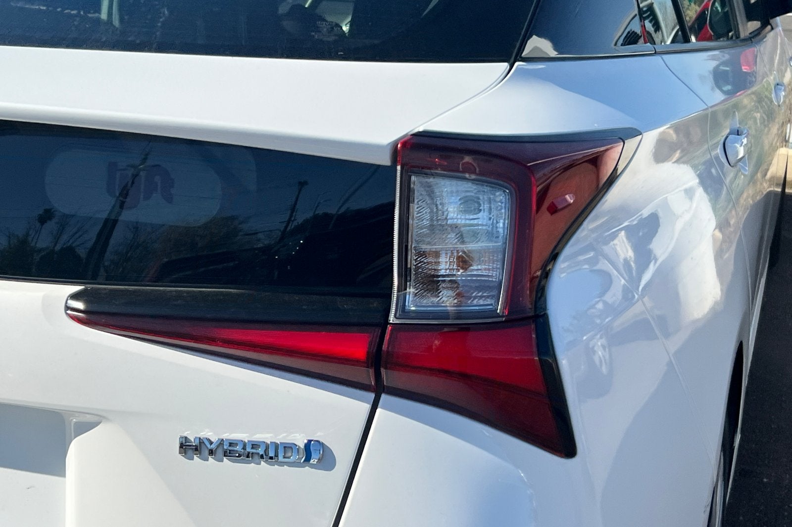 2022 Toyota Prius LE