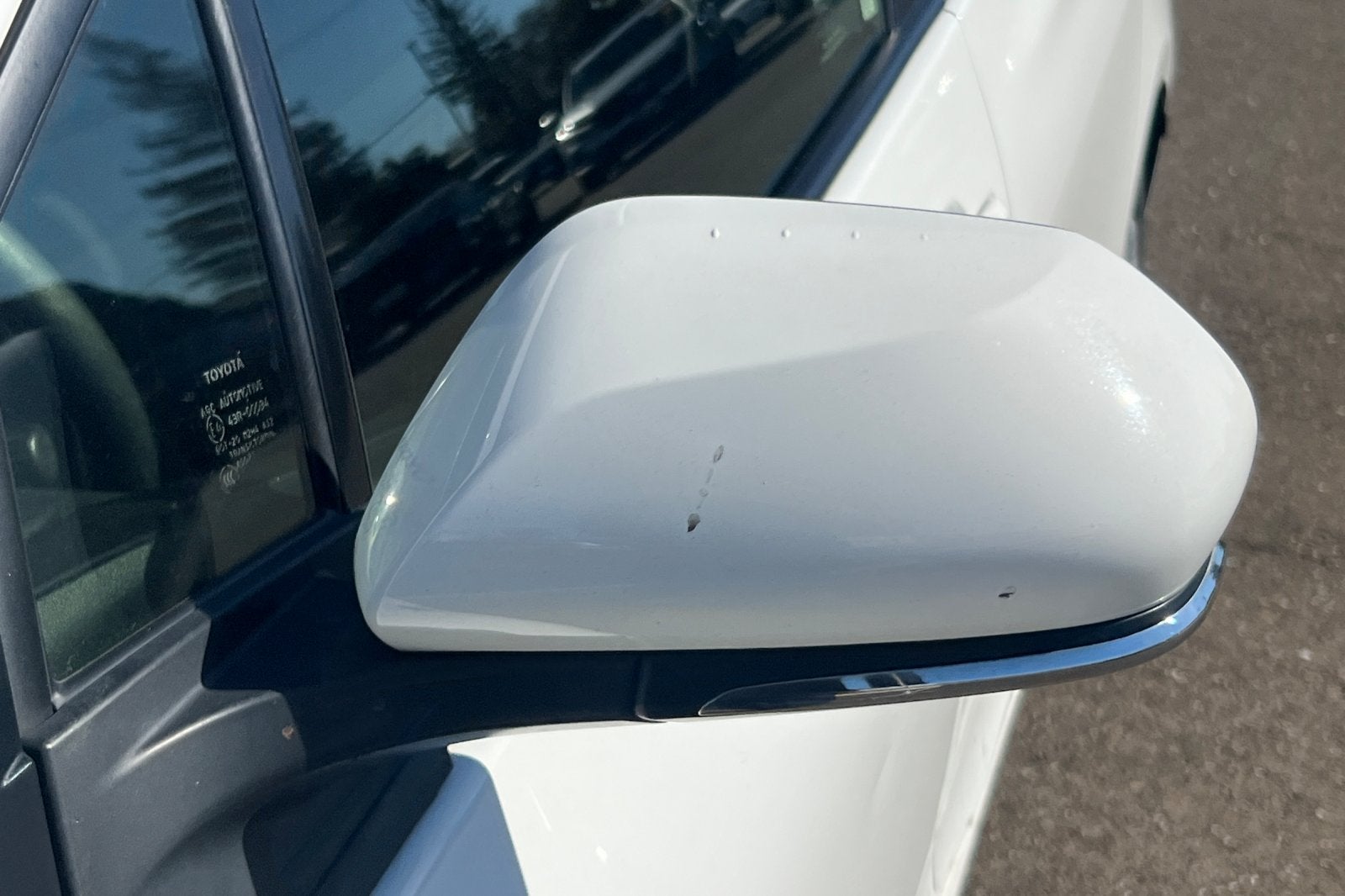 2022 Toyota Prius LE