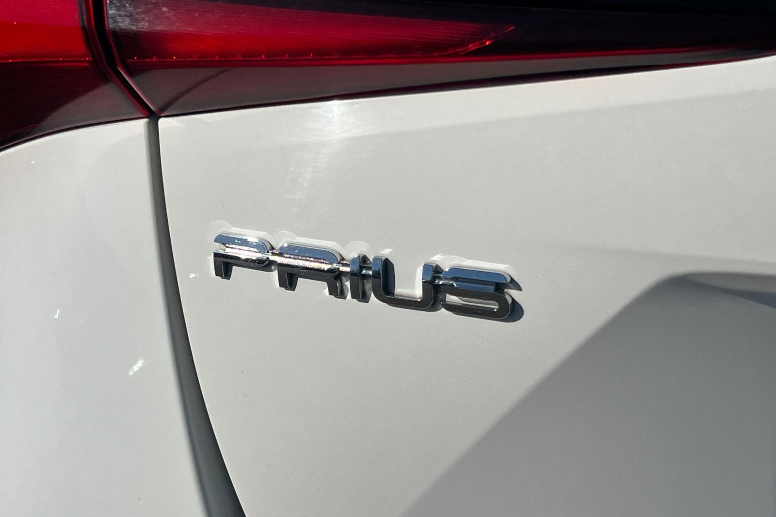 2022 Toyota Prius LE