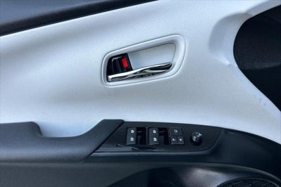 2016 Toyota Prius Four Touring