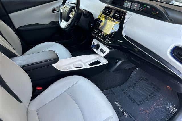 2016 Toyota Prius Four Touring