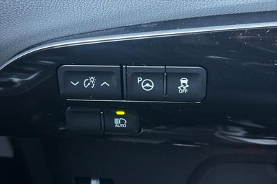 2016 Toyota Prius Four Touring