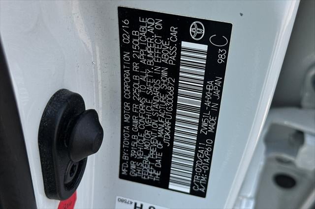 2016 Toyota Prius Four Touring