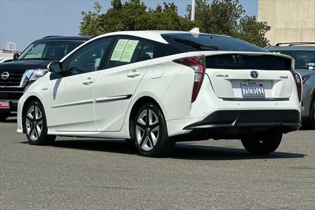 2016 Toyota Prius Four Touring