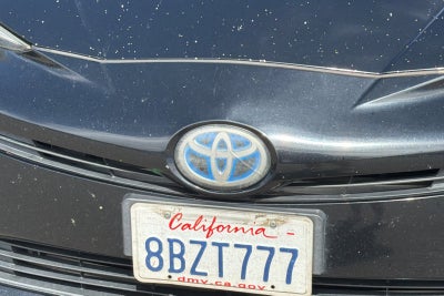 2017 Toyota Prius Three Touring