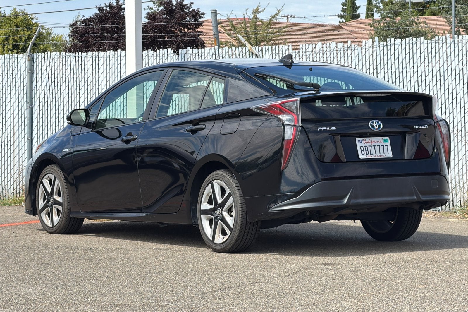 2017 Toyota Prius Three Touring
