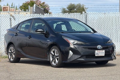2017 Toyota Prius Three Touring