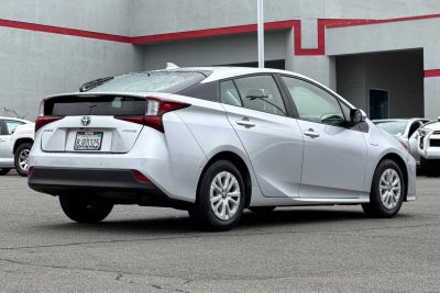 2019 Toyota Prius LE