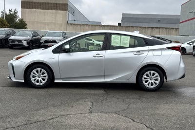2019 Toyota Prius LE