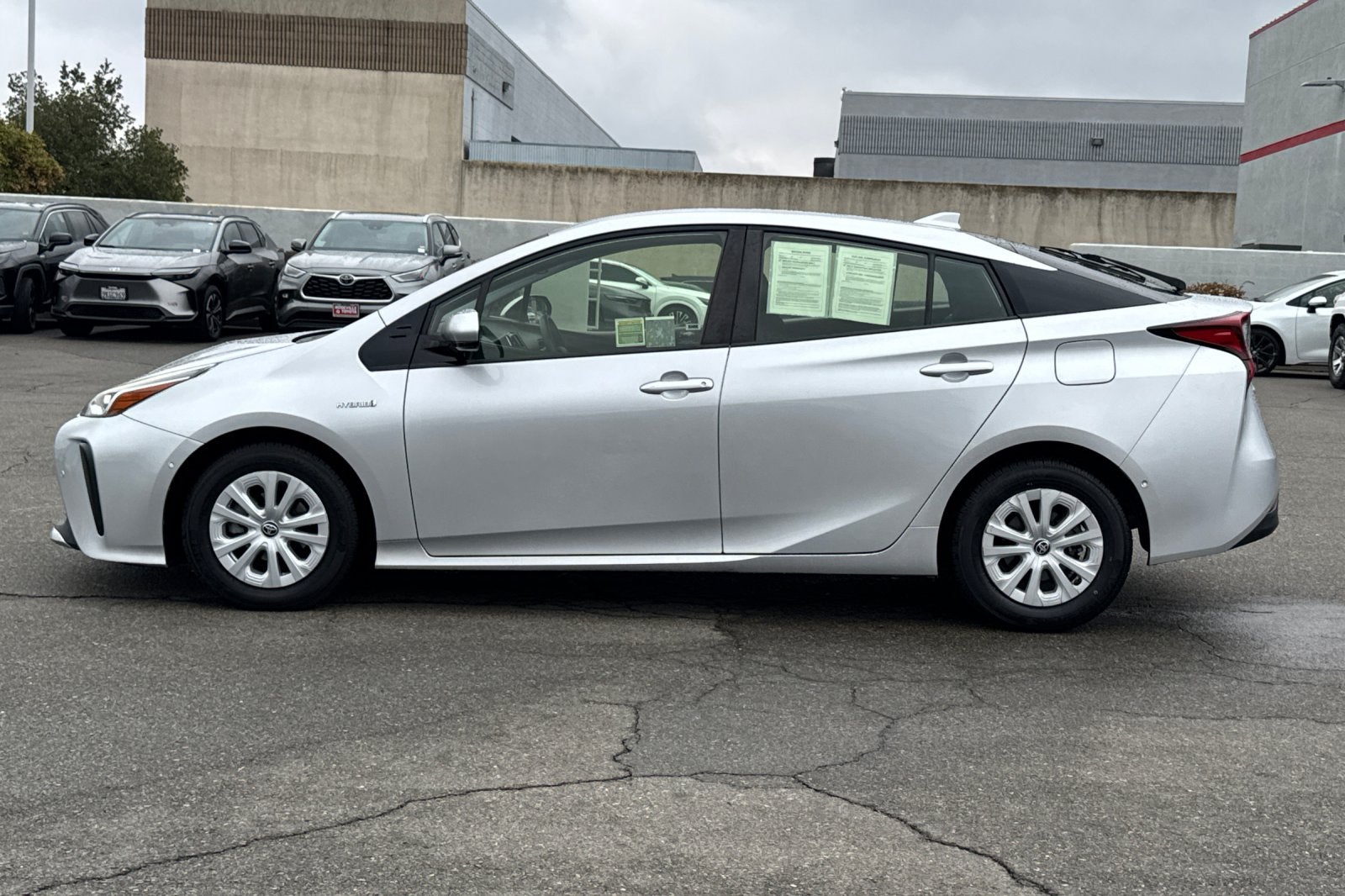 2019 Toyota Prius LE