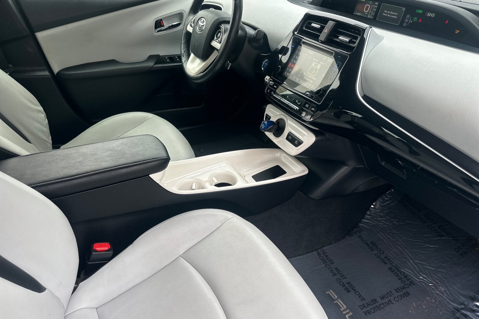 2016 Toyota Prius Three Touring