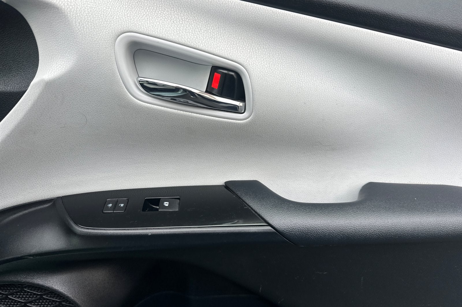 2016 Toyota Prius Three Touring