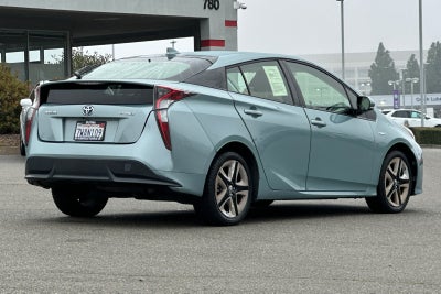 2016 Toyota Prius Three Touring