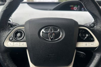 2016 Toyota Prius Three Touring