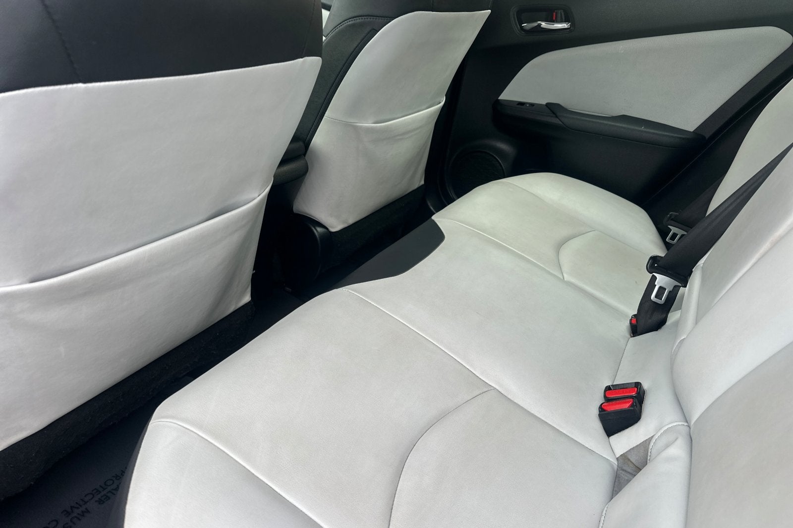 2016 Toyota Prius Three Touring