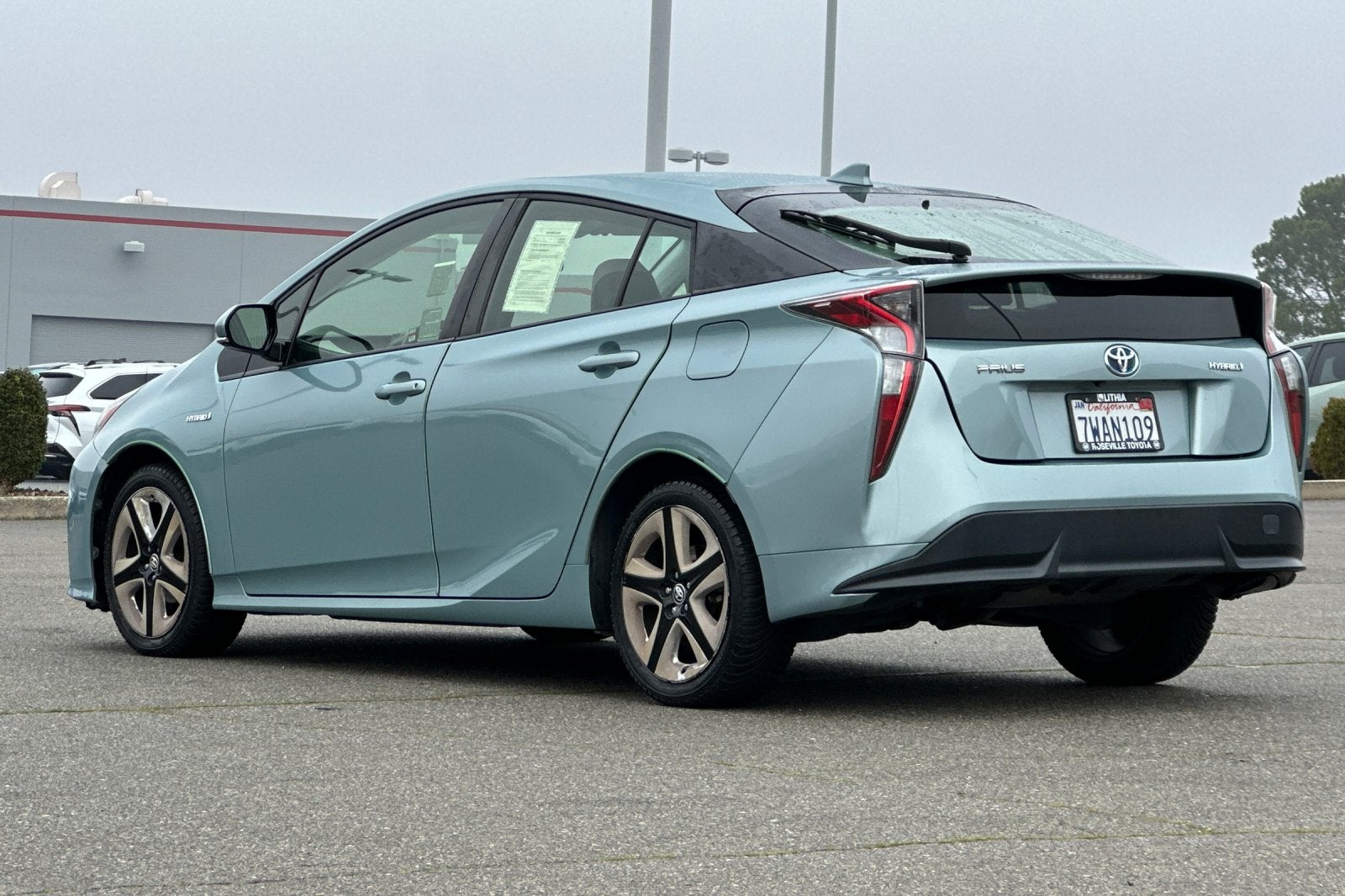 2016 Toyota Prius Three Touring