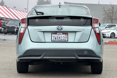 2016 Toyota Prius Three Touring