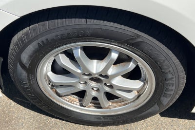 2019 Toyota Prius LE