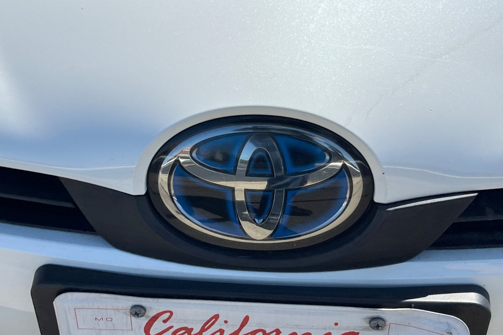 2019 Toyota Prius LE