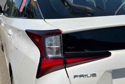 2019 Toyota Prius LE
