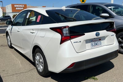 2019 Toyota Prius LE