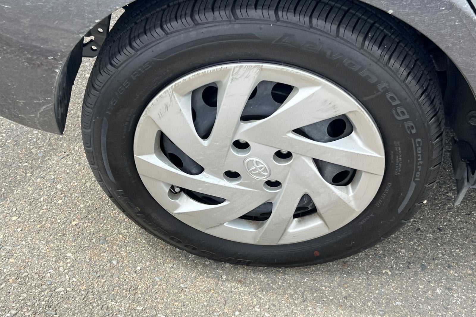 2015 Toyota Prius c Two