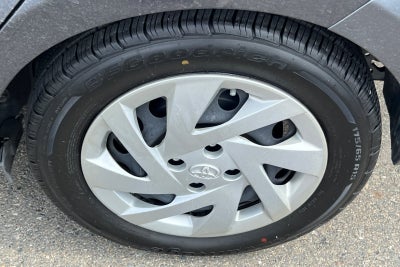 2015 Toyota Prius c Two