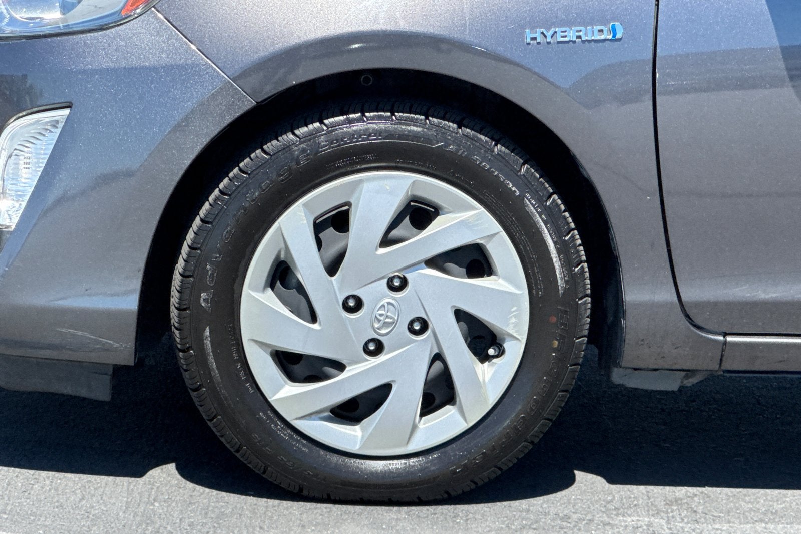 2015 Toyota Prius c Two