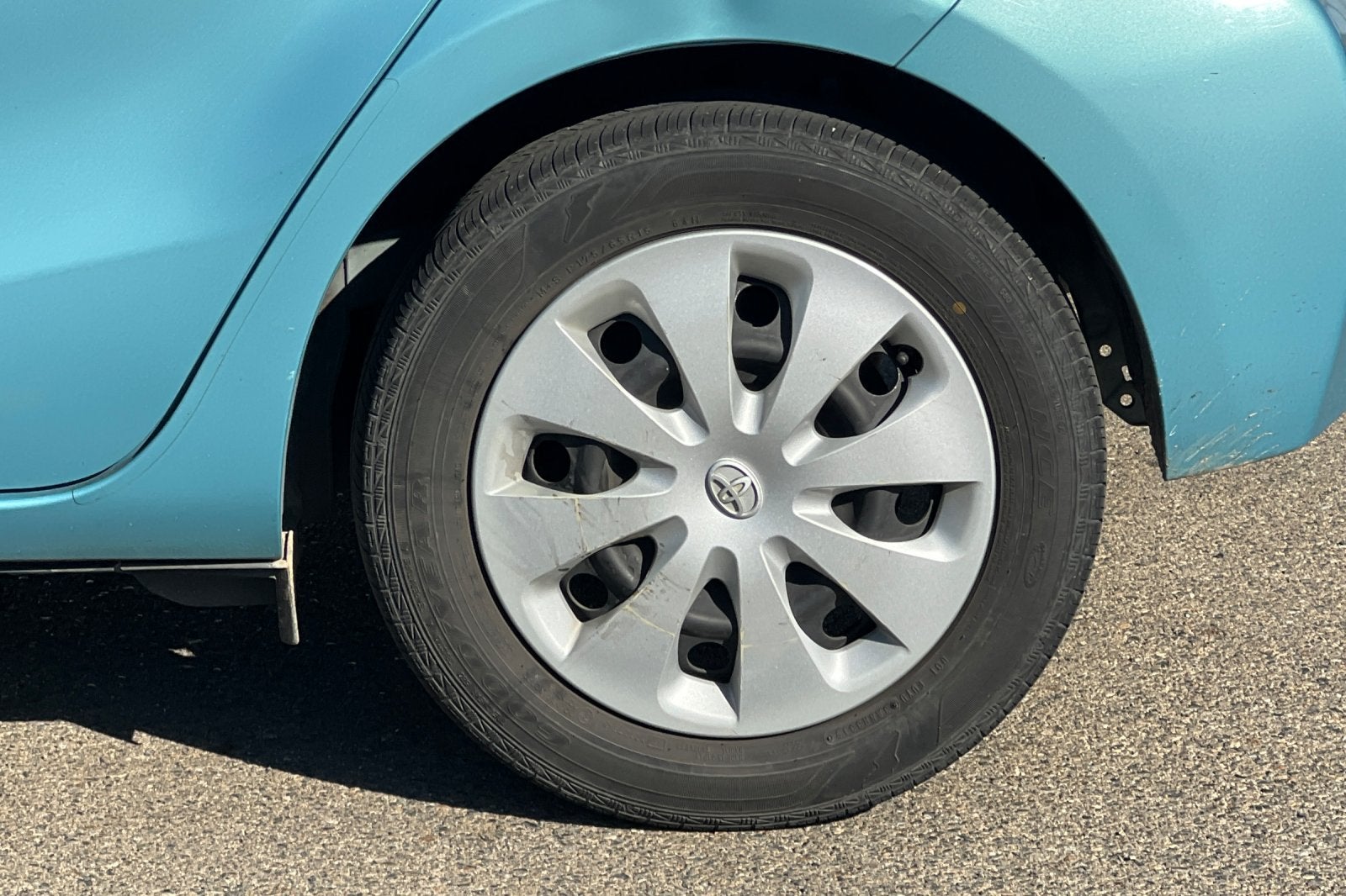 2013 Toyota Prius c One