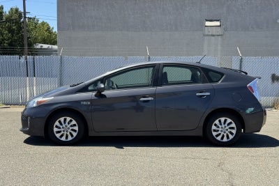 2015 Toyota Prius Plug-In Base