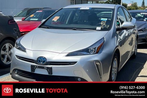 2021 Toyota Prius LE