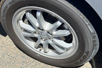 2021 Toyota Prius LE