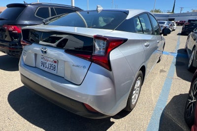 2021 Toyota Prius LE