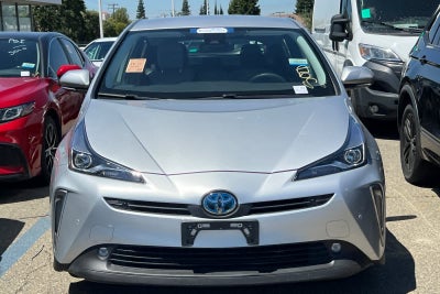 2021 Toyota Prius LE