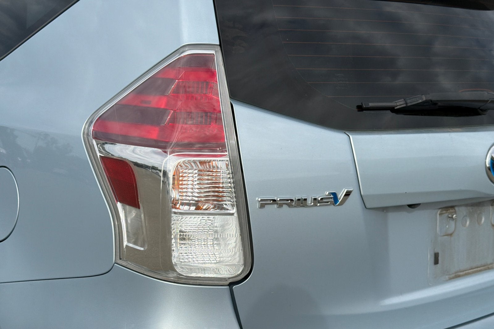 2016 Toyota Prius V Five