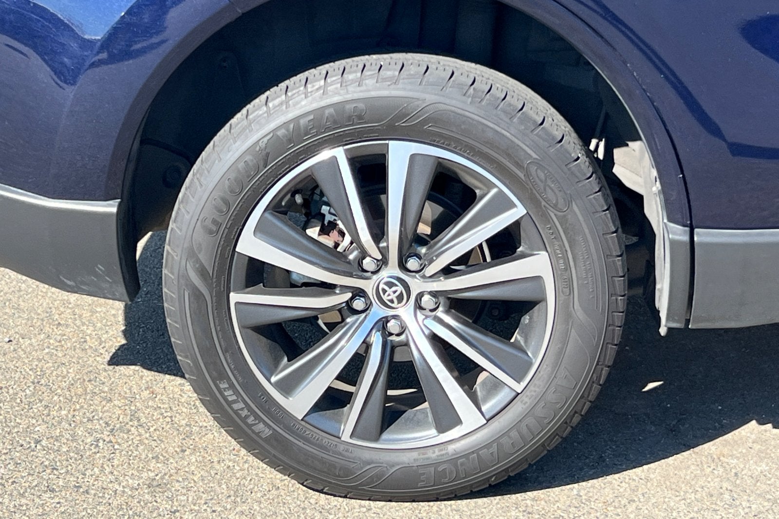 2021 Toyota Venza LE