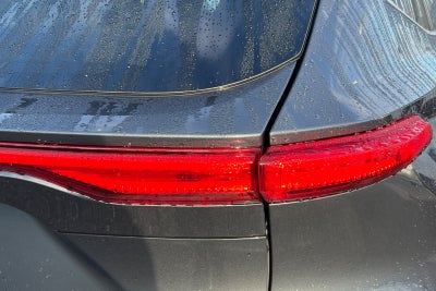 2023 Toyota Venza LE