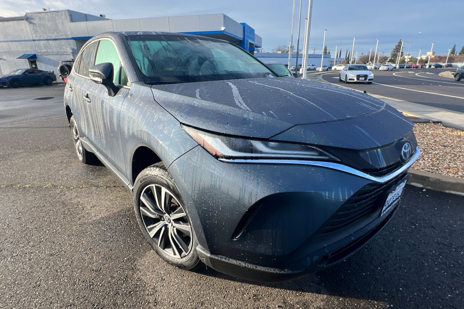 2023 Toyota Venza LE