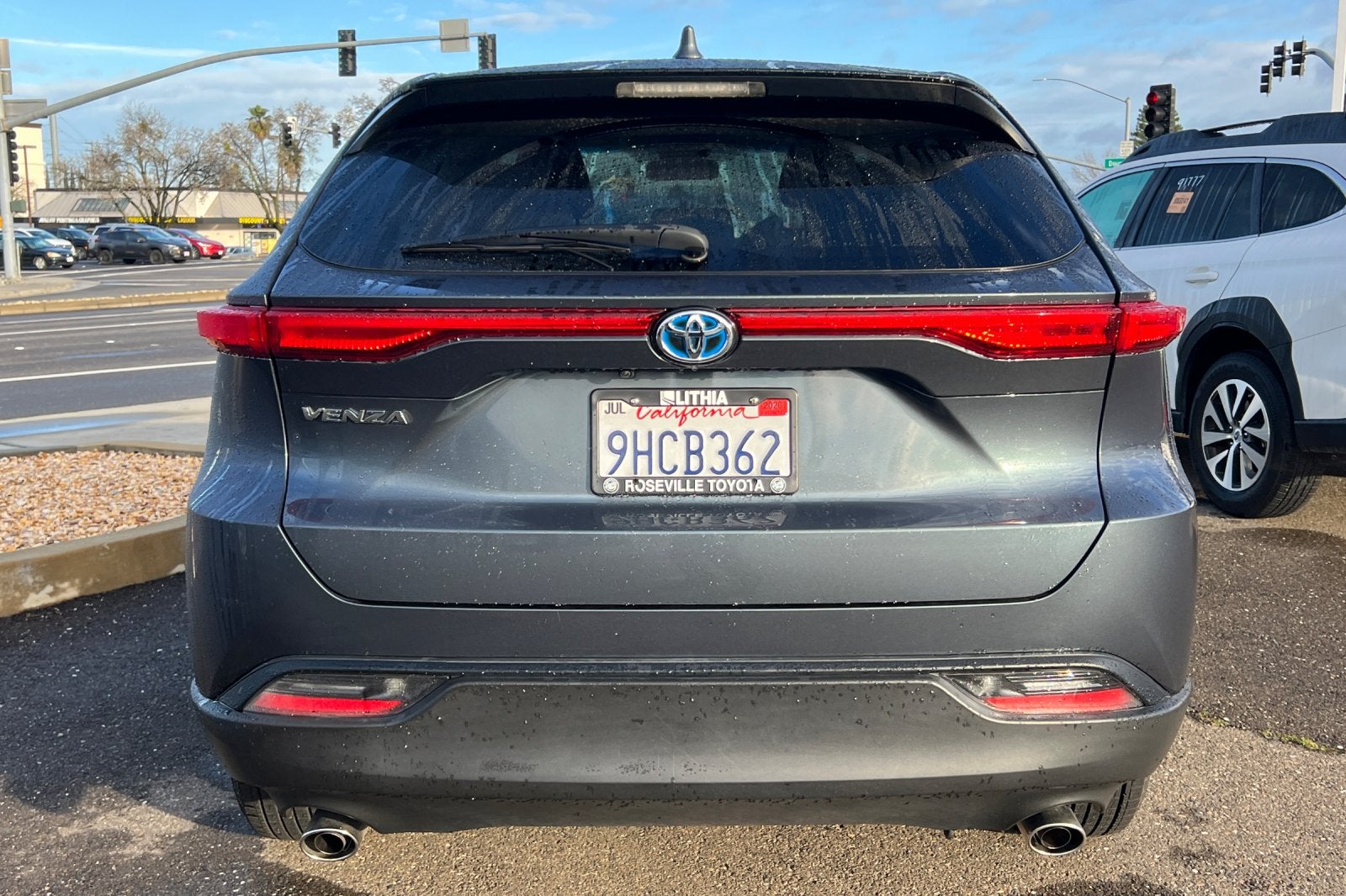 2023 Toyota Venza LE