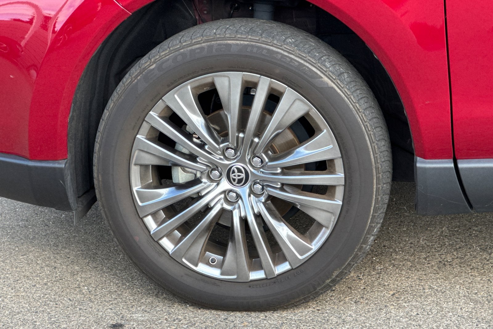 2023 Toyota Venza XLE