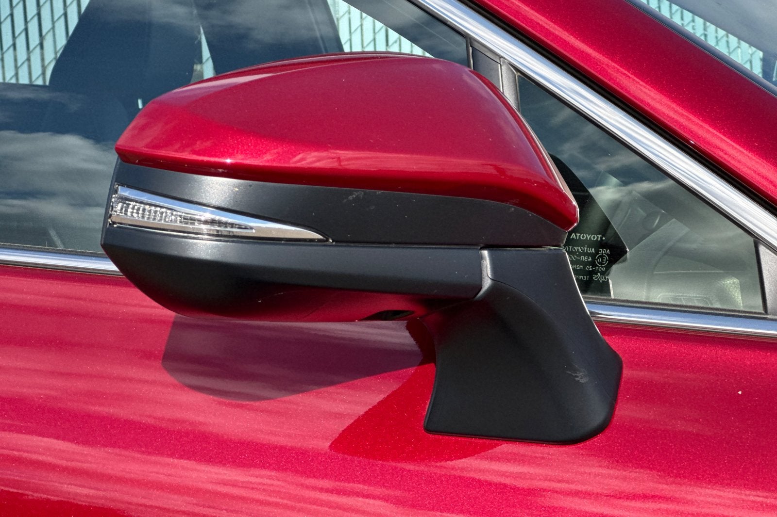 2023 Toyota Venza XLE