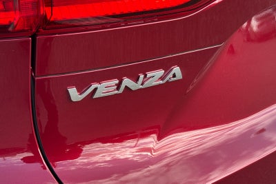 2023 Toyota Venza XLE