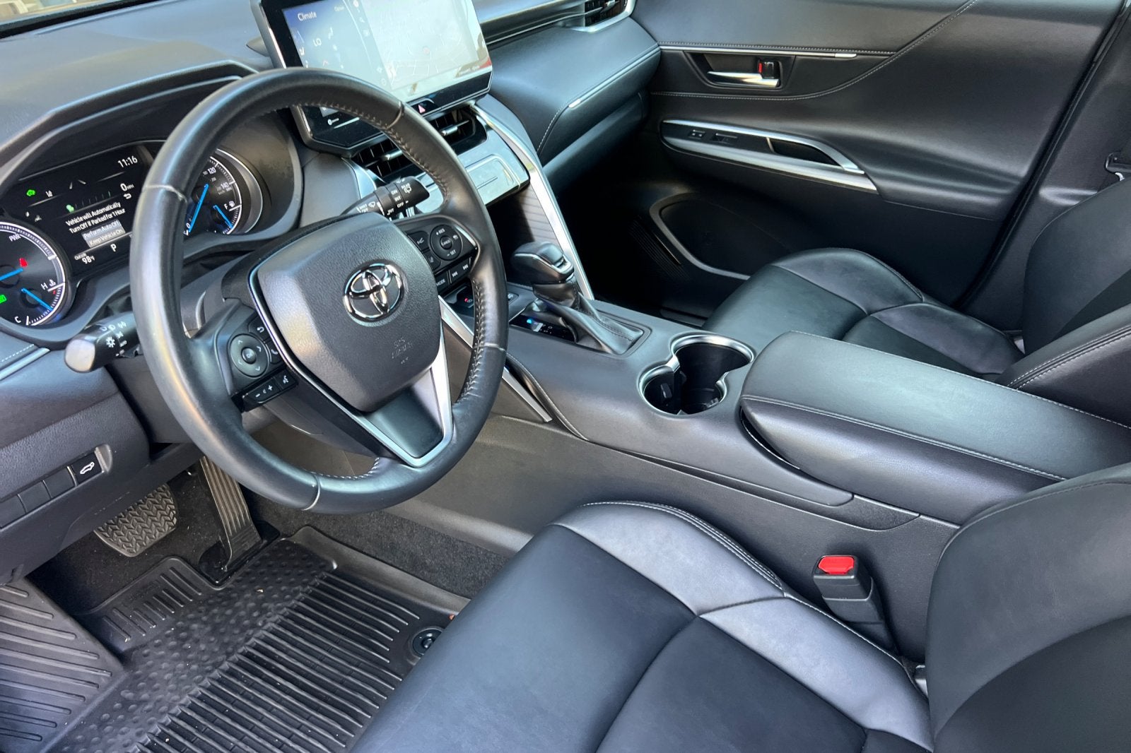 2022 Toyota Venza XLE