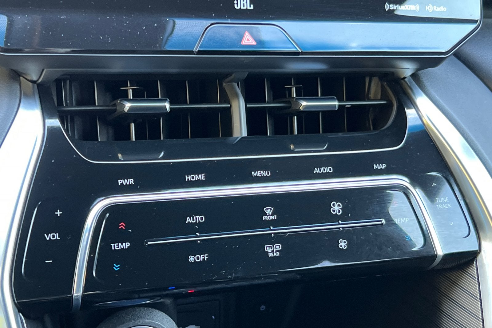 2022 Toyota Venza XLE