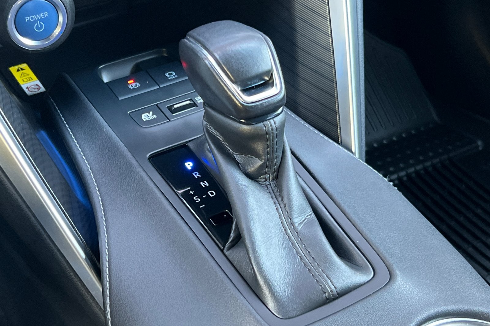 2022 Toyota Venza XLE