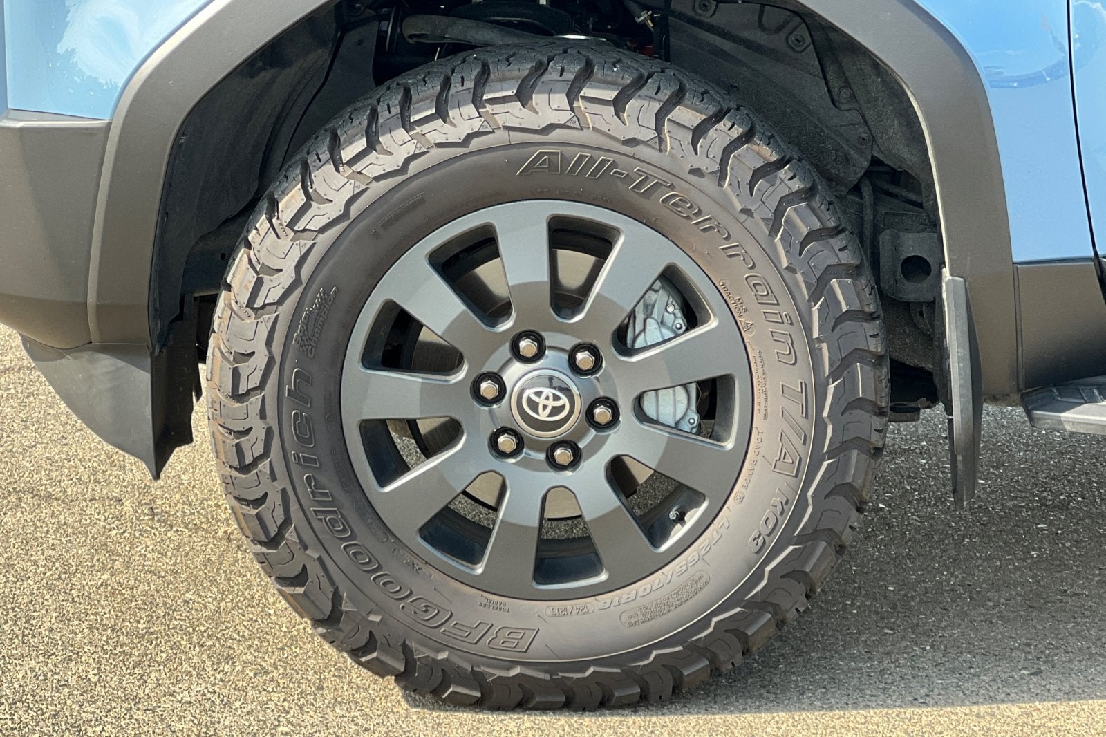 2025 Toyota Land Cruiser Base