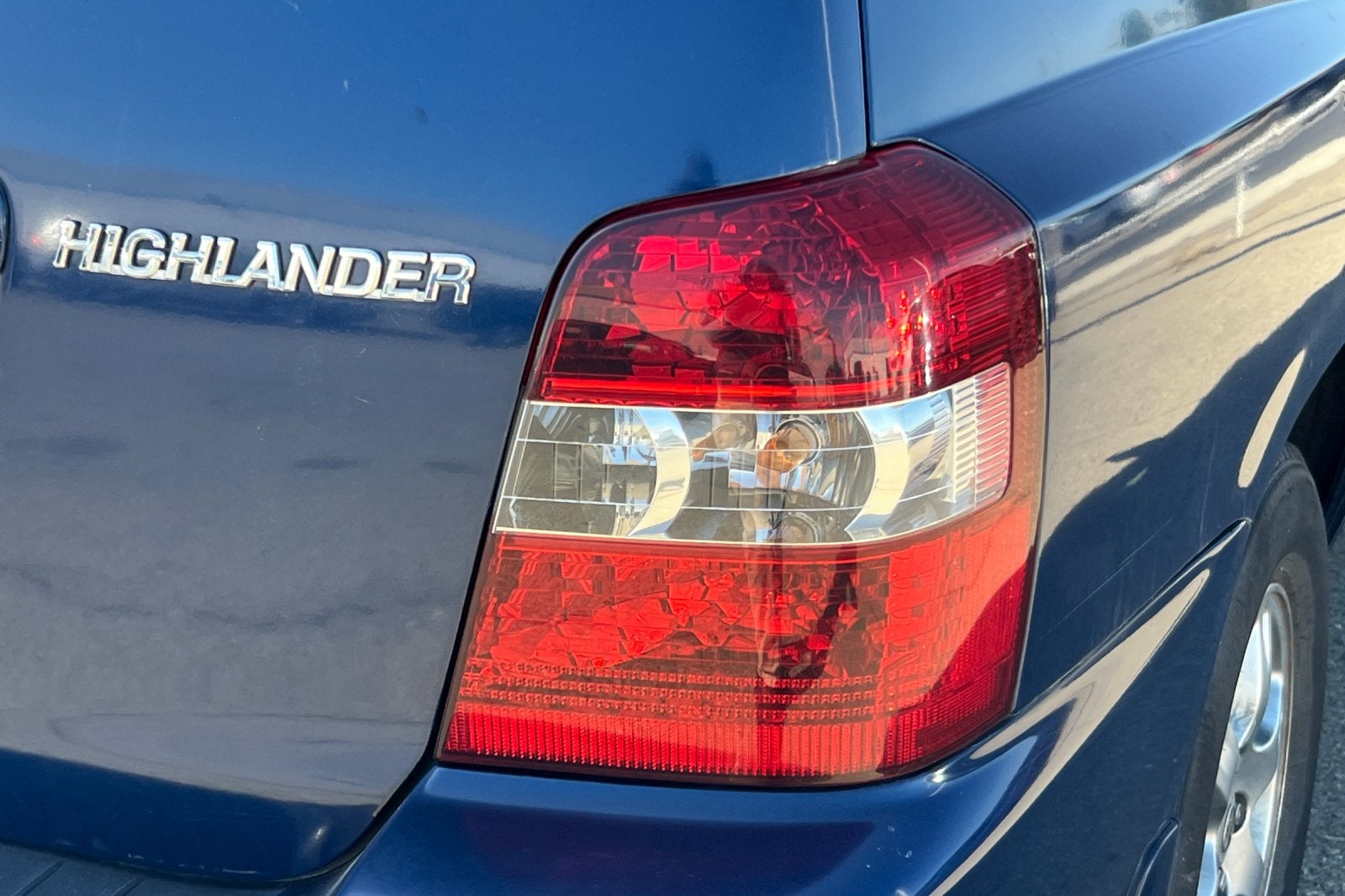 2004 Toyota Highlander Base