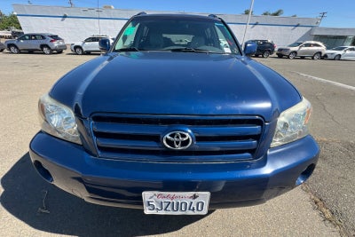 2004 Toyota Highlander Base